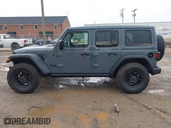 2024 Jeep Wrangler Sport S z VIN 1C4PJXDG1RW261286, wystawiony jako IAAI lot #42219560 z przebiegiem 10 893 mil mil oraz . Historia ofert i sprzedaży dostępna na DreamBid. Obrazek 14.