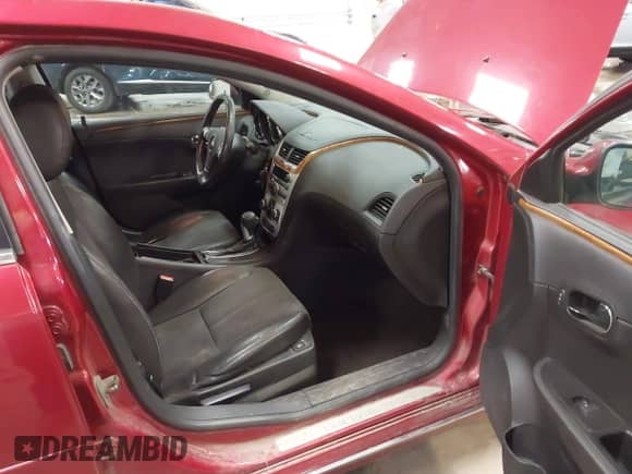 2012 Chevrolet Malibu 2LT с VIN 1G1ZD5E08CF361357, выставлен на аукционе IAAI как лот 43167266 с пробегом 156 894 миль миль и . История ставок и продаж доступна на DreamBid. Изображение 5.