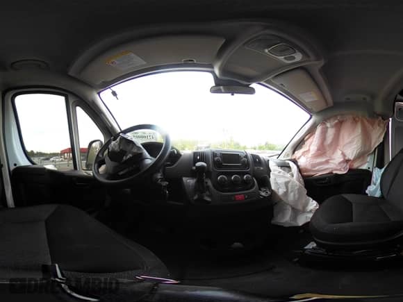 2018 Ram ProMaster Cargo с VIN 3C6URVJG0JE114581, выставлен на аукционе IAAI как лот 42100005 с пробегом 328 246 миль миль и . История ставок и продаж доступна на DreamBid. Изображение 18.