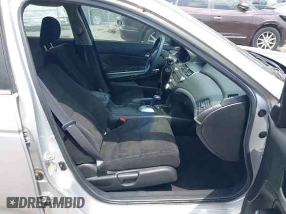 2008 Honda Accord EX with VIN 1HGCP267X8A024418, listed as a IAAI auction lot 42678747 with 101,347 mi miles and . Bid and sale history available at DreamBid. Image 5.