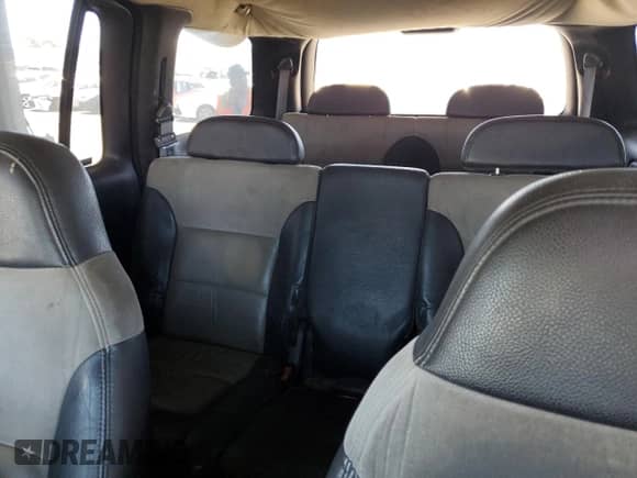 2000 Dodge Durango with VIN 1B4HS28Z8YF248871, listed as a Copart auction lot 67865365 with 144,653 mi miles and Clean title. Bid and sale history available at DreamBid. Image 10.