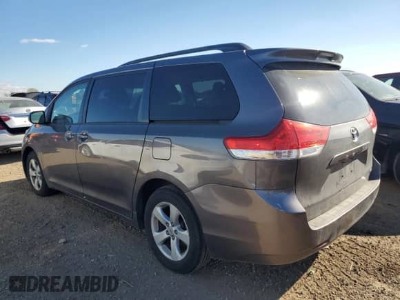 2011 Toyota Sienna LE с VIN 5TDKK3DC0BS129655, выставлен на аукционе Copart как лот 90836755 с пробегом 189 726 миль миль и Чистый • Clean title. История ставок и продаж доступна на DreamBid. Изображение 2.