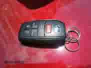 2022 Toyota Sienna XLE z VIN 5TDJSKFCXNS059539, wystawiony jako IAAI lot #42608470 z przebiegiem 65 447 mil mil oraz . Historia ofert i sprzedaży dostępna na DreamBid. Obrazek 11.