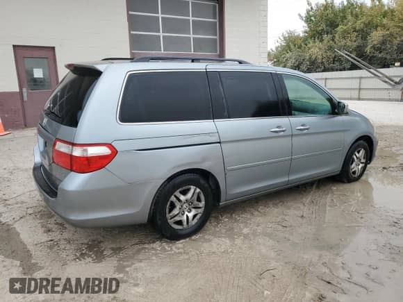 2007 Honda Odyssey EX с VIN 5FNRL38407B021806, выставлен на аукционе Copart как лот 85103535 с пробегом Не указан миль и Чистый • Clean title. История ставок и продаж доступна на DreamBid. Изображение 3.