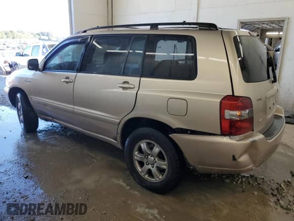 2004 Toyota Highlander with VIN JTEGP21A240023861, listed as a Copart auction lot 80707155 with 181,477 mi miles and Salvage title. Bid and sale history available at DreamBid. Image 2.