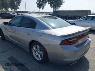 2015 Dodge Charger SE with VIN 2C3CDXBG8FH837060, listed as a IAAI auction lot 43397005 with 102,616 mi miles and . Bid and sale history available at DreamBid. Image 3.