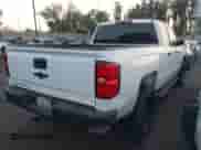 2015 Chevrolet Silverado 1500 Work Truck с VIN 1GCRCPEHXFZ191002, выставлен на аукционе IAAI как лот 42923236 с пробегом 98 293 миль миль и . История ставок и продаж доступна на DreamBid. Изображение 4.