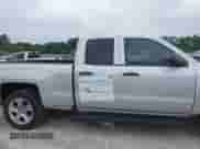 2017 Chevrolet Silverado 1500 Custom с VIN 1GCRCPEH8HZ246260, выставлен на аукционе IAAI как лот 42876102 с пробегом 138 413 миль миль и . История ставок и продаж доступна на DreamBid. Изображение 13.