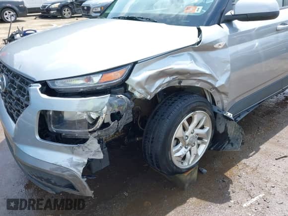 2022 Hyundai Venue SE с VIN KMHRB8A33NU197475, выставлен на аукционе IAAI как лот 42729329 с пробегом 66 282 миль миль и . История ставок и продаж доступна на DreamBid. Изображение 6.