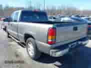 2006 GMC Sierra 1500 SLE1 z VIN 2GTEC19V061268867, wystawiony jako IAAI lot #41557887 z przebiegiem 190 359 mil mil oraz . Historia ofert i sprzedaży dostępna na DreamBid. Obrazek 3.