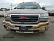 2004 GMC Sierra 1500 SLE z VIN 2GTEC19T841159097, wystawiony jako Copart lot #85414145 z przebiegiem 117 849 mil mil oraz Czysty tytuł • Clean title. Historia ofert i sprzedaży dostępna na DreamBid. Obrazek 5.
