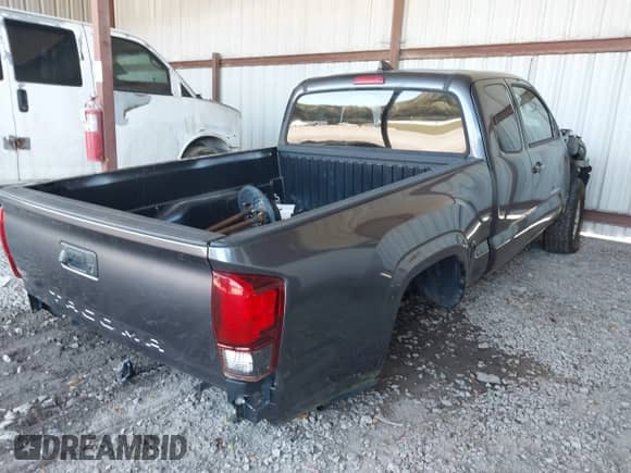 2020 Toyota Tacoma SR с VIN 5TFRX5GN5LX166009, выставлен на аукционе IAAI как лот 43488462 с пробегом 49 066 миль миль и . История ставок и продаж доступна на DreamBid. Изображение 4.