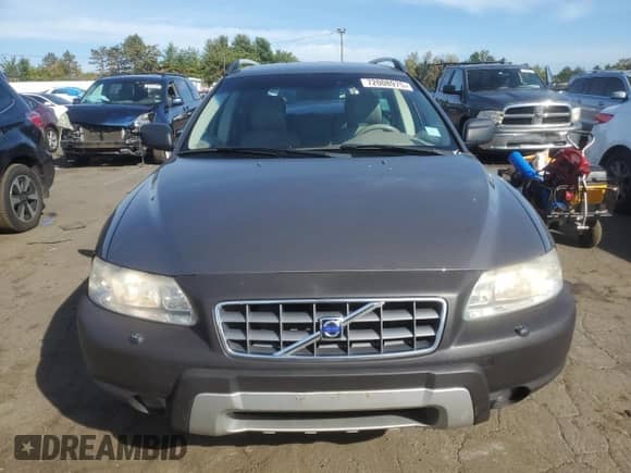 2006 Volvo XC70 with VIN YV4SZ592161209912, listed as a Copart auction lot 72008975 with 112,195 mi miles and Salvage title. Bid and sale history available at DreamBid. Image 5.