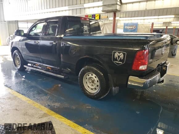 2009 Dodge 1500 SLT with VIN 1D3HV18TX9S756050, listed as a Copart auction lot 65200455 with 222,504 mi miles and Clean title. Bid and sale history available at DreamBid. Image 2.