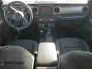 2021 Jeep Wrangler Unlimited Sport S с VIN 1C4HJXDN9MW665982, выставлен на аукционе Copart как лот 86660995 с пробегом 76 409 миль миль и Списание • Salvage title. История ставок и продаж доступна на DreamBid. Изображение 8.