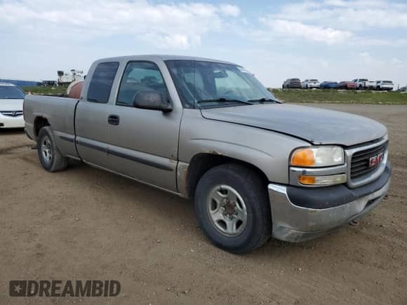 2000 GMC Sierra 1500 SLE with VIN 1GTEC19T6YZ278182, listed as a Copart auction lot 80533585 with 399,715 mi miles and Salvage title. Bid and sale history available at DreamBid. Image 4.