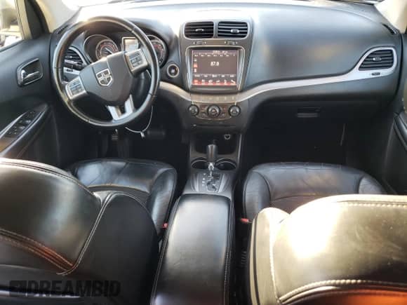 2018 Dodge Journey Crossroad z VIN 3C4PDCGG0JT408896, wystawiony jako Copart lot #84693634 z przebiegiem 104 961 mil mil oraz Szkoda całkowita • Salvage title. Historia ofert i sprzedaży dostępna na DreamBid. Obrazek 8.