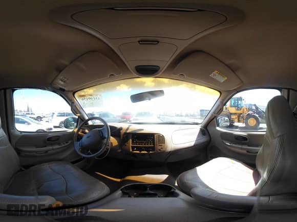 2000 Ford F-150 XL with VIN 1FTRX17L4YKA12726, listed as a IAAI auction lot 43199156 with Not provided miles and . Bid and sale history available at DreamBid. Image 18.