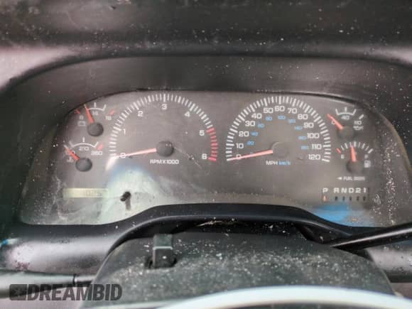 1998 Dodge 1500 z VIN 1B7HF16Y1WS771214, wystawiony jako Copart lot #83446254 z przebiegiem 240 257 mil mil oraz Nie do naprawy • Non repairable. Historia ofert i sprzedaży dostępna na DreamBid. Obrazek 9.