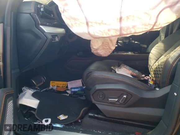 2020 Lamborghini Urus with VIN ZPBUA1ZL6LLA06611, listed as a Copart auction lot 69991044 with Not provided miles and Salvage title. Bid and sale history available at DreamBid. Image 7.