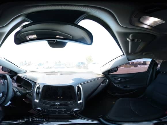 2019 Chevrolet Malibu LT с VIN 1G1ZD5STXKF114628, выставлен на аукционе IAAI как лот 43124296 с пробегом 161 456 миль миль и . История ставок и продаж доступна на DreamBid. Изображение 18.