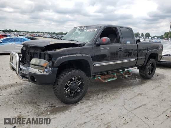 2003 GMC Sierra 1500 SLE with VIN 2GTEK19T431258372, listed as a Copart auction lot 58579865 with Not provided miles and Salvage title. Bid and sale history available at DreamBid. Image 1.