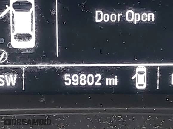 2018 Chevrolet Malibu LT z VIN 1G1ZD5ST6JF107433, wystawiony jako IAAI lot #43281943 z przebiegiem 59 802 mil mil oraz . Historia ofert i sprzedaży dostępna na DreamBid. Obrazek 15.