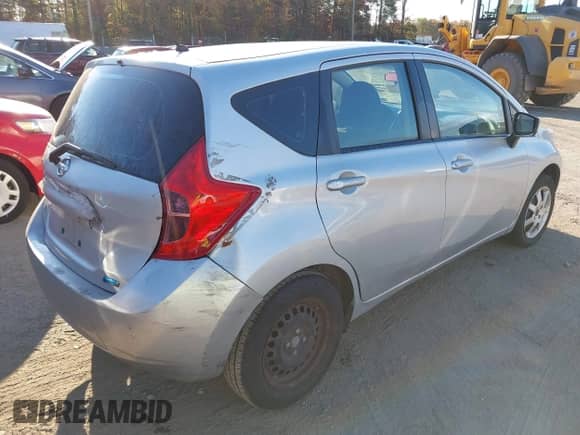 2016 Nissan Note S with VIN 3N1CE2CP9GL369474, listed as a IAAI auction lot 43541932 with 113,685 mi miles and . Bid and sale history available at DreamBid. Image 4.