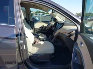 2015 Hyundai Santa Fe with VIN 5XYZUDLB7FG248555, listed as a IAAI auction lot 43273061 with 84,258 mi miles and . Bid and sale history available at DreamBid. Image 5.