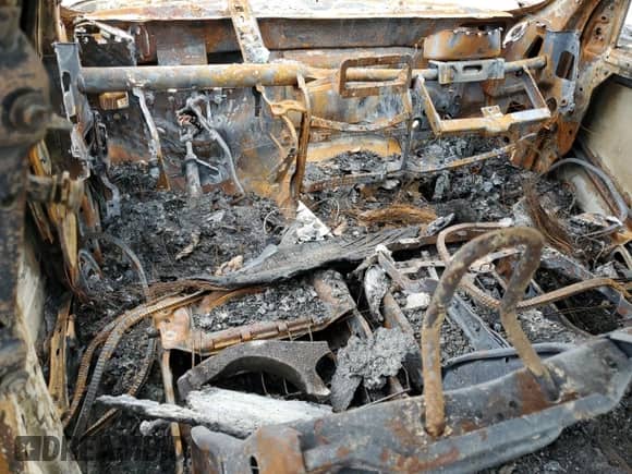 2016 Ram 1500 Tradesman z VIN 1C6RR7SM0GS280319, wystawiony jako Copart lot #61900155 z przebiegiem Nie podano mil oraz Nie do naprawy • Non repairable. Historia ofert i sprzedaży dostępna na DreamBid. Obrazek 8.