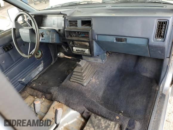 1991 Nissan Frontier XE с VIN 1N6SD11SXMC409255, выставлен на аукционе Copart как лот 70670385 с пробегом 194 527 миль миль и Списание • Salvage title. История ставок и продаж доступна на DreamBid. Изображение 8.