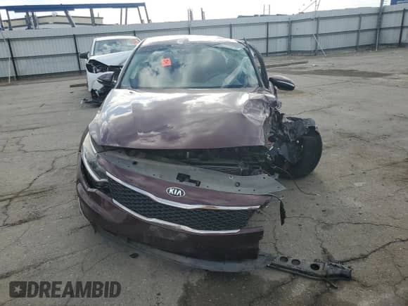 2018 Kia Optima LX with VIN 5XXGT4L35JG269372, listed as a Copart auction lot 81222085 with 111,376 mi miles and Salvage title. Bid and sale history available at DreamBid. Image 5.