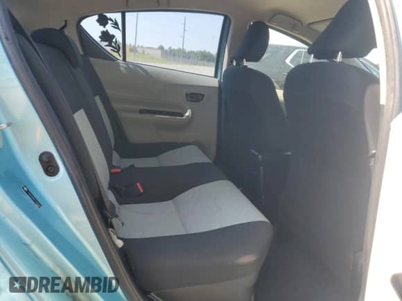 2012 Toyota Prius One с VIN JTDKDTB33C1023048, выставлен на аукционе Copart как лот 70272545 с пробегом 237 521 миль миль и Списание • Salvage title. История ставок и продаж доступна на DreamBid. Изображение 10.