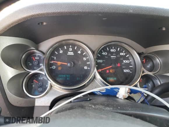 2010 Chevrolet Silverado 1500 LT z VIN 1GCSKSE39AZ275672, wystawiony jako Copart lot #70373915 z przebiegiem 284 811 mil mil oraz Szkoda całkowita • Salvage title. Historia ofert i sprzedaży dostępna na DreamBid. Obrazek 9.
