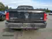 2005 Dodge Dakota Laramie z VIN 1D7HW58N35S193146, wystawiony jako Copart lot #83964685 z przebiegiem 159 839 mil mil oraz Szkoda całkowita • Salvage title. Historia ofert i sprzedaży dostępna na DreamBid. Obrazek 6.