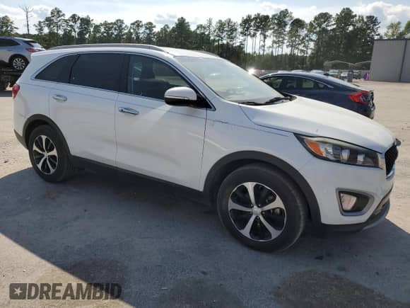 2017 Kia Sorento EX with VIN 5XYPH4A14HG261708, listed as a Copart auction lot 69999505 with 130,635 mi miles and Clean title. Bid and sale history available at DreamBid. Image 4.