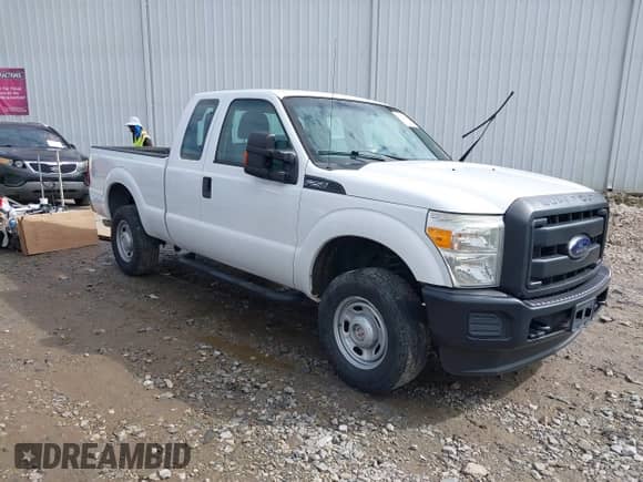 2013 Ford F-250 XL с VIN 1FT7X2B65DEB30971, выставлен на аукционе IAAI как лот 43376202 с пробегом 208 196 миль миль и . История ставок и продаж доступна на DreamBid. Изображение 1.