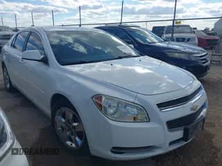 2010 Chevrolet Malibu 1LT с VIN 1G1ZC5E00AF215650, выставлен на аукционе IAAI как лот 43198969 с пробегом 138 332 миль миль и . История ставок и продаж доступна на DreamBid. Изображение 1.