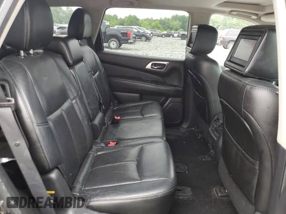 2014 Nissan Pathfinder Platinum Hybrid with VIN 5N1CR2MMXEC643839, listed as a Copart auction lot 57241155 with 234,625 mi miles and Salvage title. Bid and sale history available at DreamBid. Image 11.