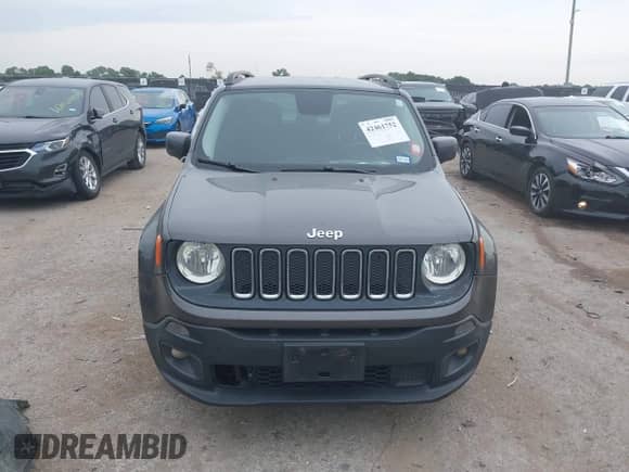 2017 Jeep Renegade Latitude с VIN ZACCJABB2HPG41882, выставлен на аукционе IAAI как лот 42461752 с пробегом 68 426 миль миль и . История ставок и продаж доступна на DreamBid. Изображение 12.