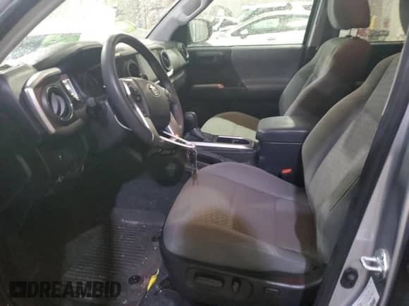 2022 Toyota Tacoma TRD Off Road with VIN 3TYCZ5AN2NT070103, listed as a Copart auction lot 81084885 with 40,895 mi miles and Salvage title. Bid and sale history available at DreamBid. Image 7.