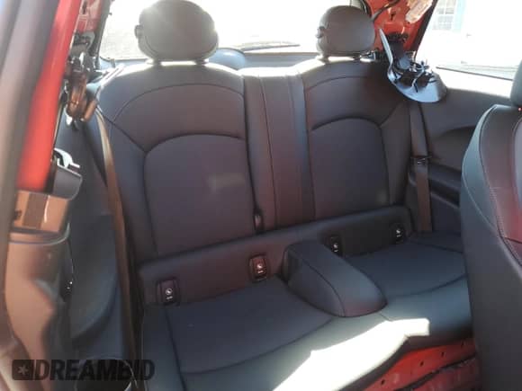 2020 MINI Hardtop Cooper S с VIN WMWXR5C0XL2L62288, выставлен на аукционе Copart как лот 82523175 с пробегом 12 801 миль миль и Списание • Salvage title. История ставок и продаж доступна на DreamBid. Изображение 10.