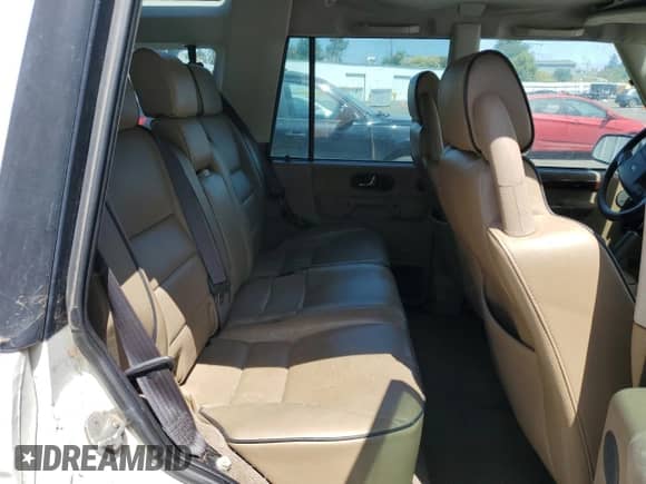 2000 Land Rover Discovery Cloth with VIN SALTY1542YA259983, listed as a Copart auction lot 63619415 with 168,962 mi miles and Clean title. Bid and sale history available at DreamBid. Image 11.