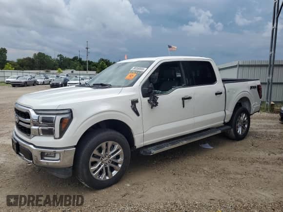 2024 Ford F-150 Lariat с VIN 1FTFW5L58RFA75357, выставлен на аукционе Copart как лот 58358555 с пробегом 5 849 миль миль и Списание • Salvage title. История ставок и продаж доступна на DreamBid. Изображение 1.