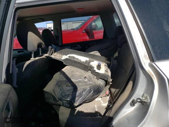 2010 Subaru Forester X Limited с VIN JF2SH6DC5AH776542, выставлен на аукционе Copart как лот 42062695 с пробегом Не указан миль и Списание • Salvage title. История ставок и продаж доступна на DreamBid. Изображение 11.