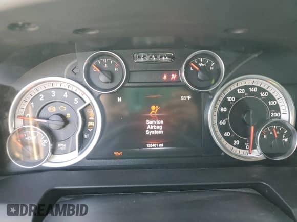 2016 Ram 1500 Outdoorsman z VIN 1C6RR7GM1GS116361, wystawiony jako Copart lot #70602295 z przebiegiem 135 401 mil mil oraz Czysty tytuł • Clean title. Historia ofert i sprzedaży dostępna na DreamBid. Obrazek 9.