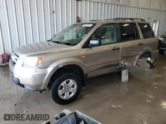 2007 Honda Pilot LX с VIN 5FNYF18167B025484, выставлен на аукционе Copart как лот 67913315 с пробегом 186 386 миль миль и На запчасти • Non repairable. История ставок и продаж доступна на DreamBid. Изображение 1.
