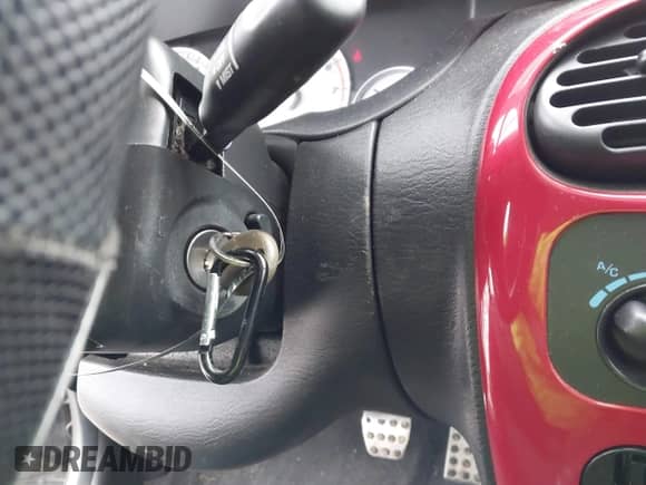 2004 Dodge Neon SRT-4 z VIN 1B3ES66S94D642373, wystawiony jako IAAI lot #41559811 z przebiegiem 114 865 mil mil oraz . Historia ofert i sprzedaży dostępna na DreamBid. Obrazek 11.