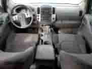 2014 Nissan Frontier Desert Runner z VIN 1N6AD0ER6EN730924, wystawiony jako Copart lot #54359925 z przebiegiem 147 891 mil mil oraz Szkoda całkowita • Salvage title. Historia ofert i sprzedaży dostępna na DreamBid. Obrazek 8.