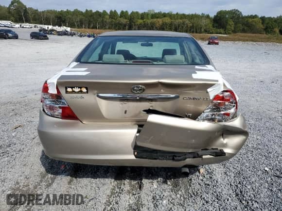 2002 Toyota Camry LE with VIN 4T1BF30K82U510808, listed as a Copart auction lot 82227885 with 160,970 mi miles and Salvage title. Bid and sale history available at DreamBid. Image 6.